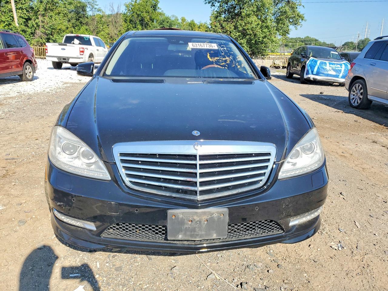 2011 Mercedes-benz S 400 Черный vin: WDDNG9FBXBA387142