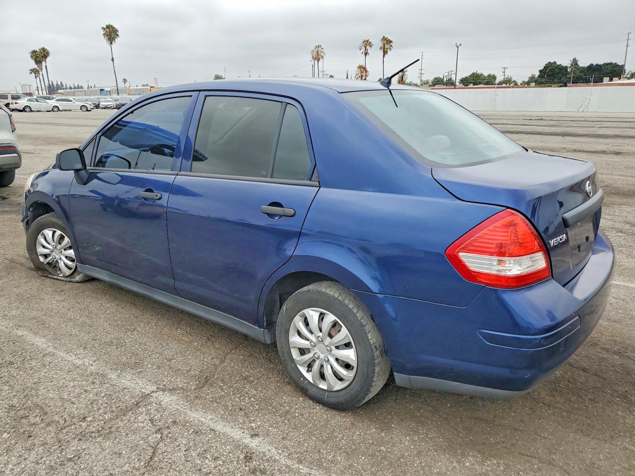 2011 Nissan Versa 1.6 Base Blue vin: 3N1CC1AP5BL378250