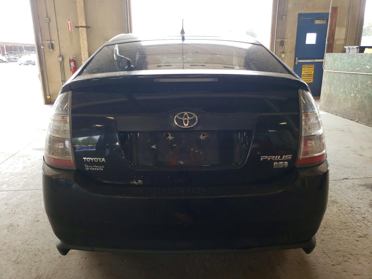 2005 Toyota Prius Base Черный vin: JTDKB20U153050235