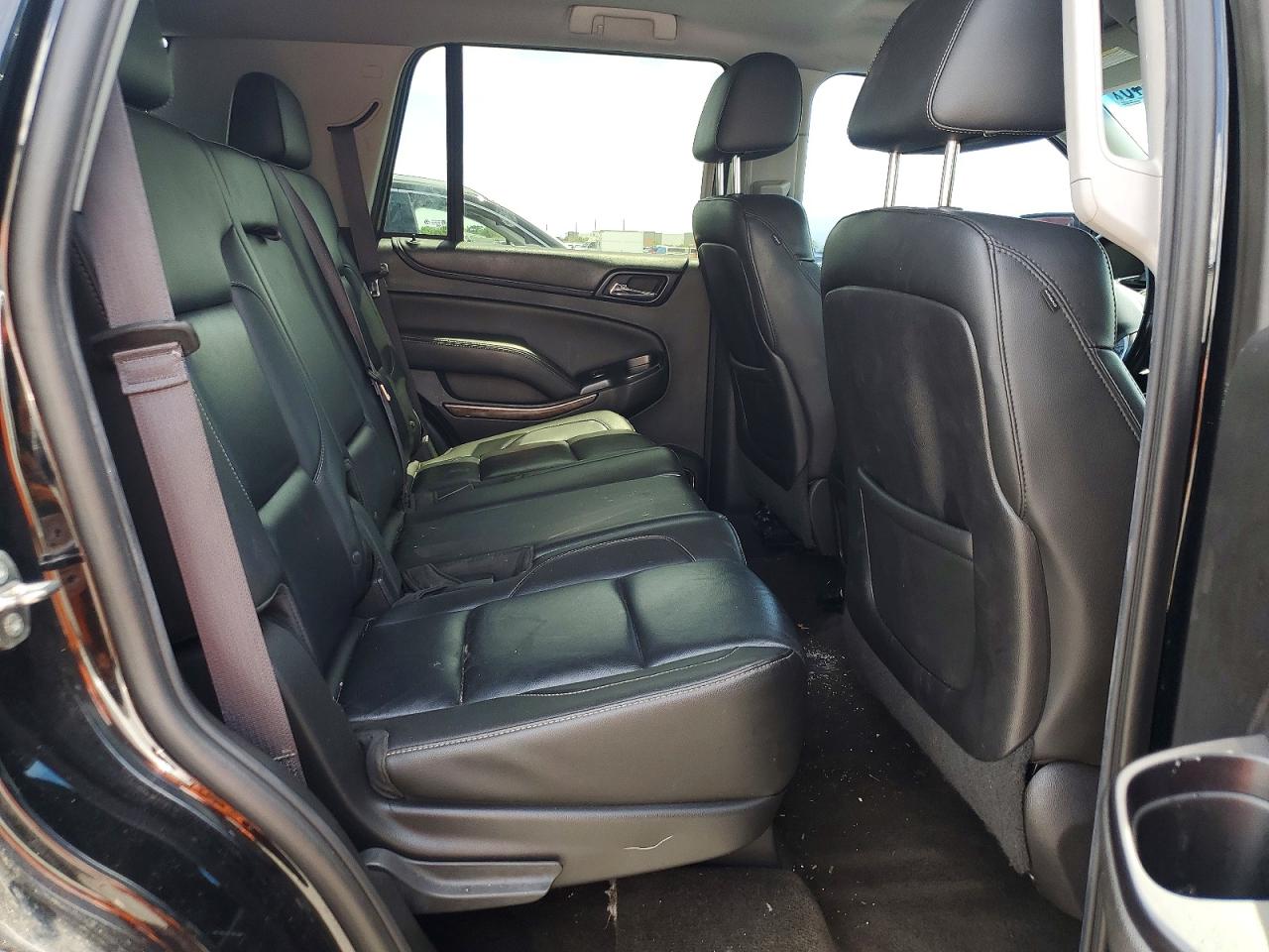 2015 Chevrolet Tahoe C1500 Lt Черный vin: 1GNSCBKC7FR594715