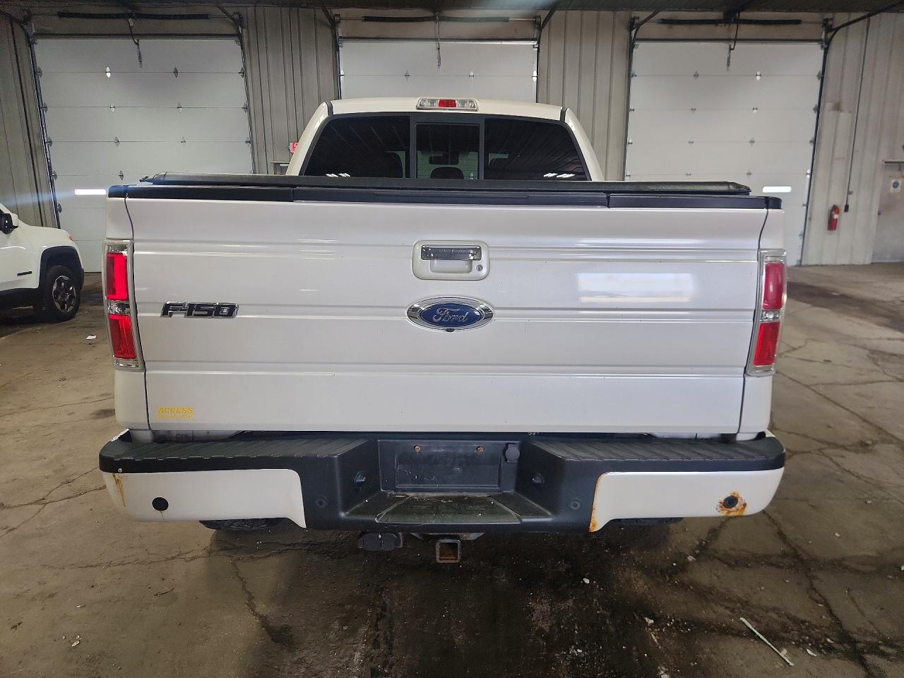2013 Ford F150 Supercrew White vin: 1FTFW1ET0DFD48692