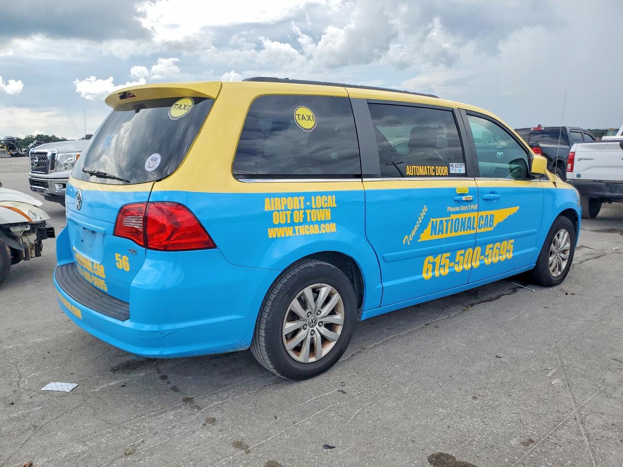 2013 Volkswagen Routan Se Blue vin: 2C4RVABG4DR725153