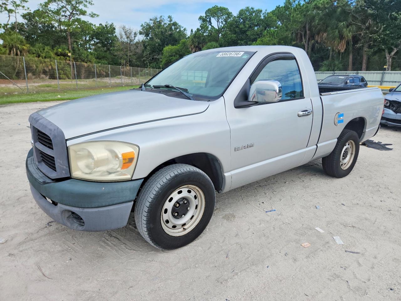 2008 Dodge Ram 1500 St Silver vin: 1D7HA16K48J226164