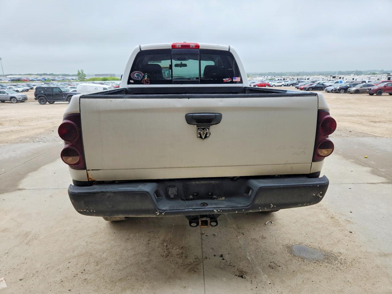 2008 Dodge Ram 2500 St White vin: 3D7KS28D58G191384