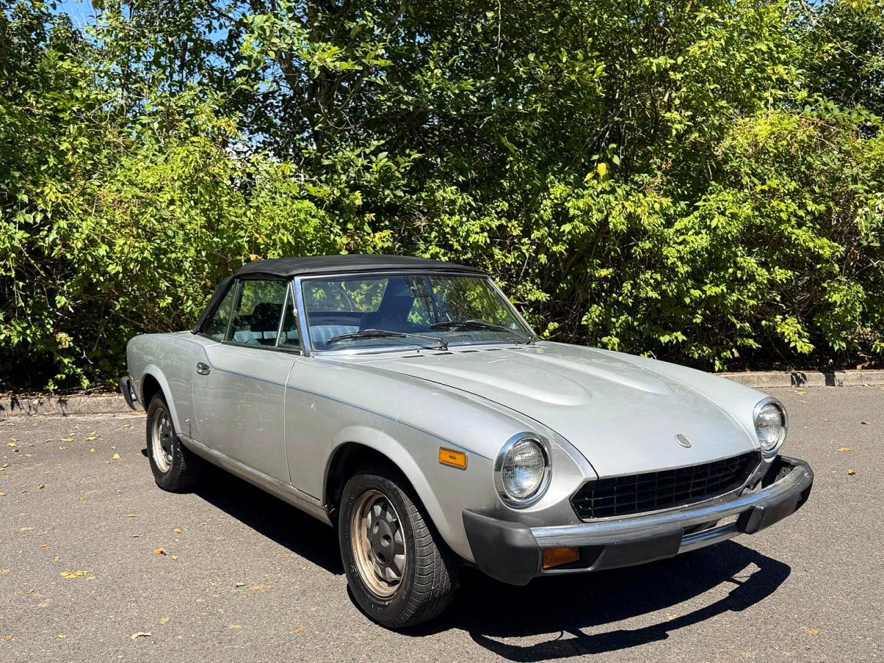 1980 Fiat 124 Spider Серебряный vin: 124CS20160757