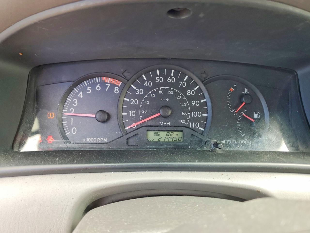 2008 Toyota Corolla Ce Silver vin: 1NXBR32EX8Z033063