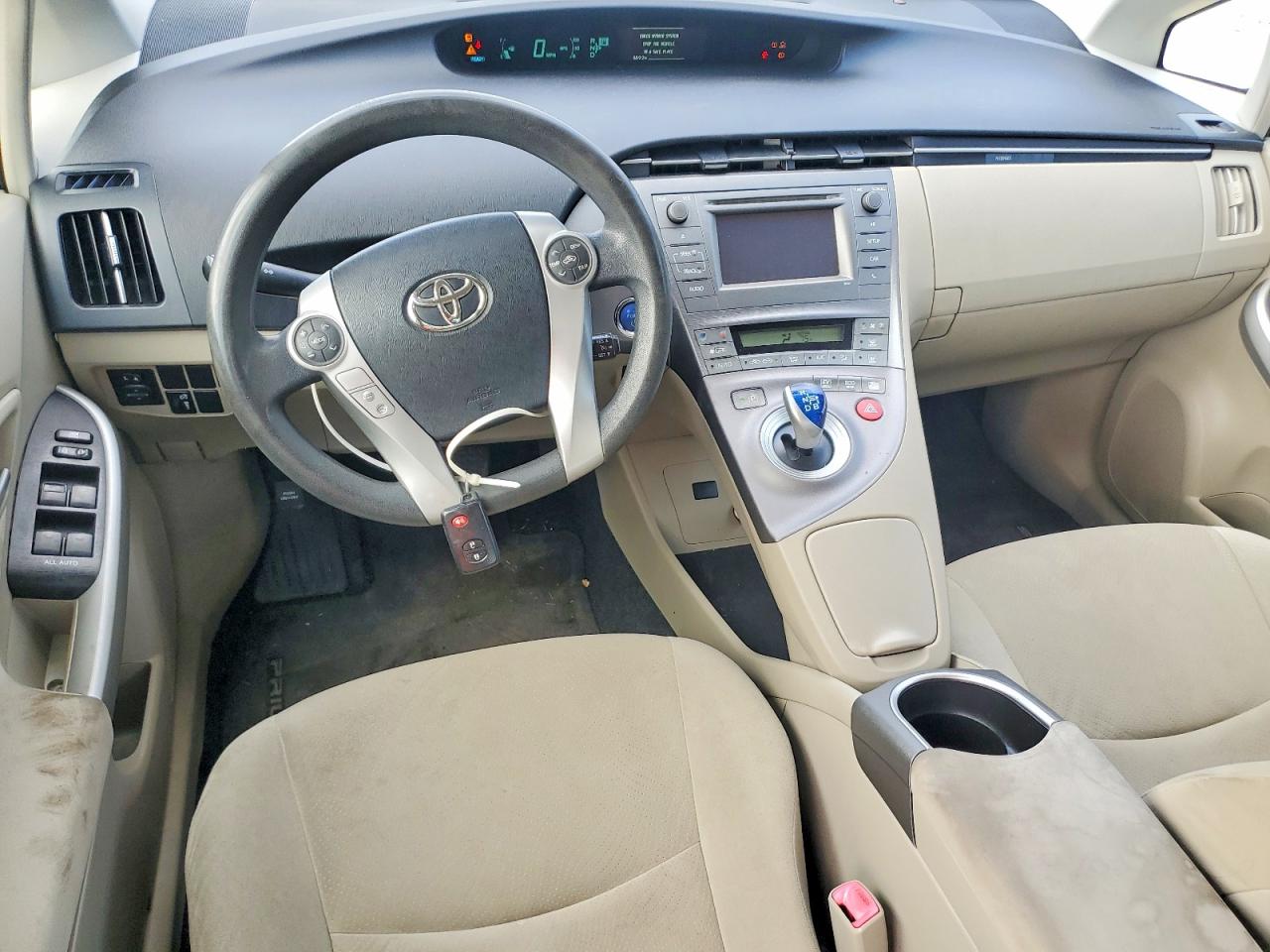 2013 Toyota Prius Two White vin: JTDKN3DU6D5627481