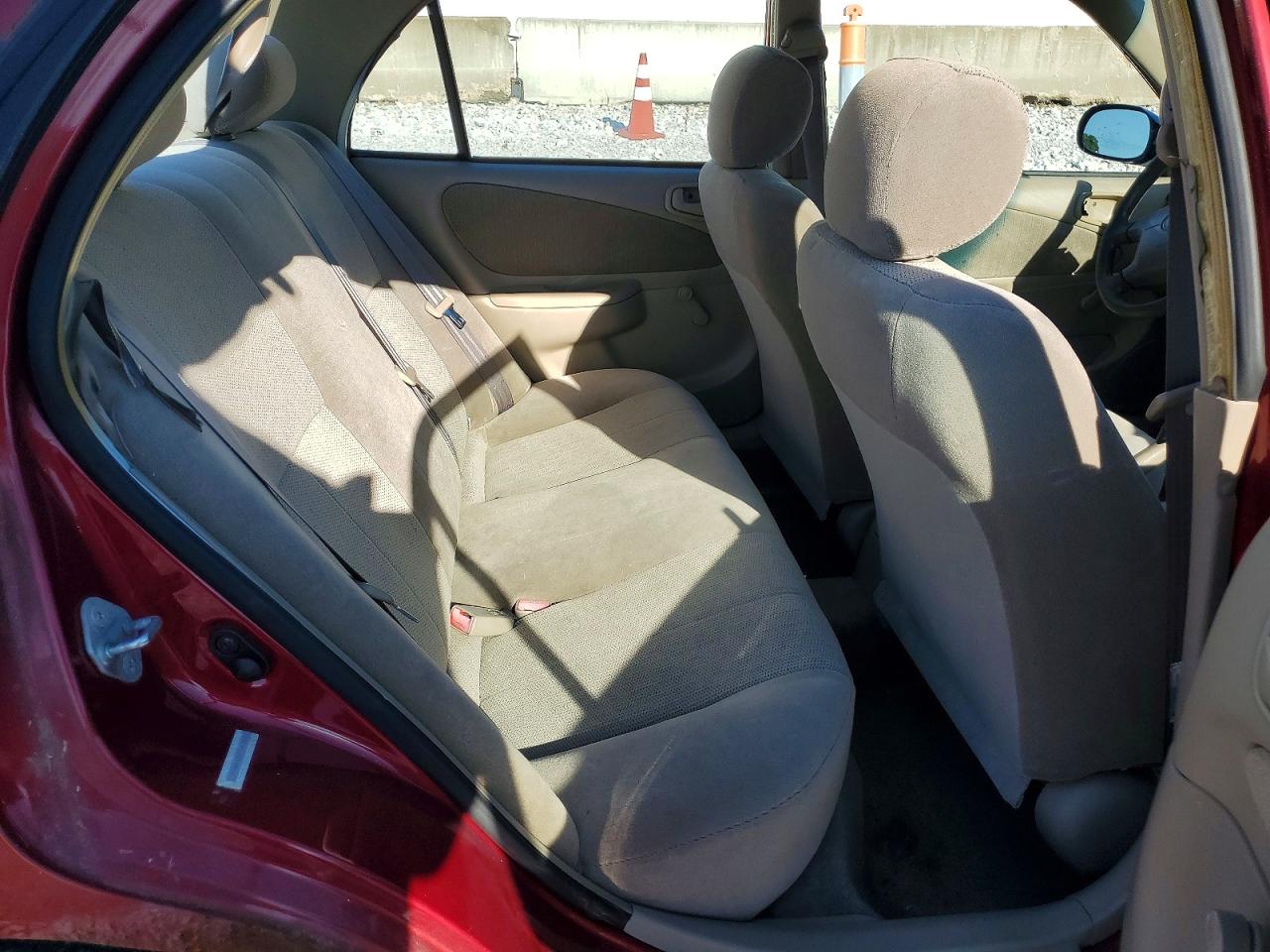 2001 Toyota Corolla Ce Red vin: 2T1BR12E01C432804