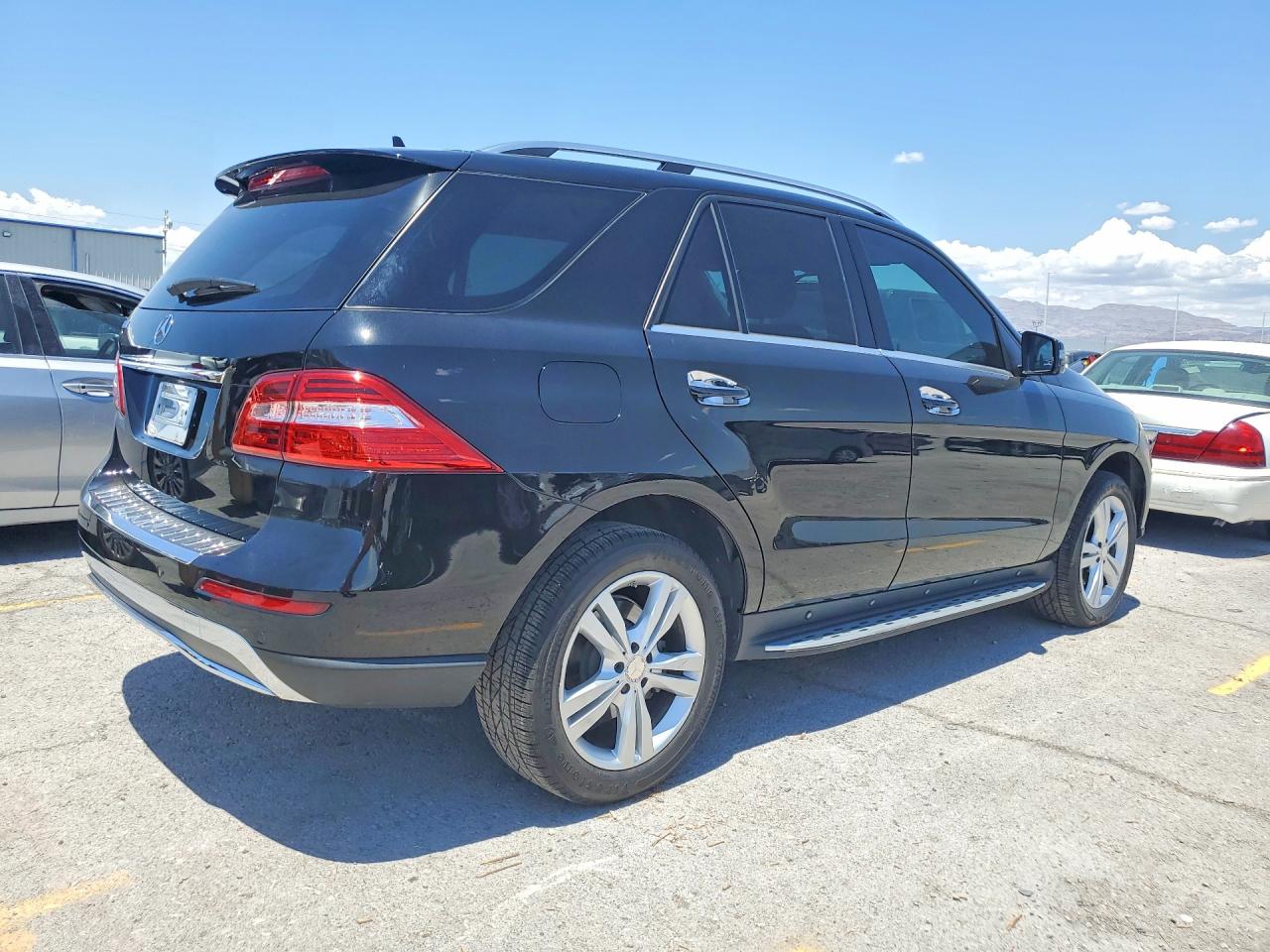 2014 Mercedes-benz Ml 350 Black vin: 4JGDA5JB7EA419150