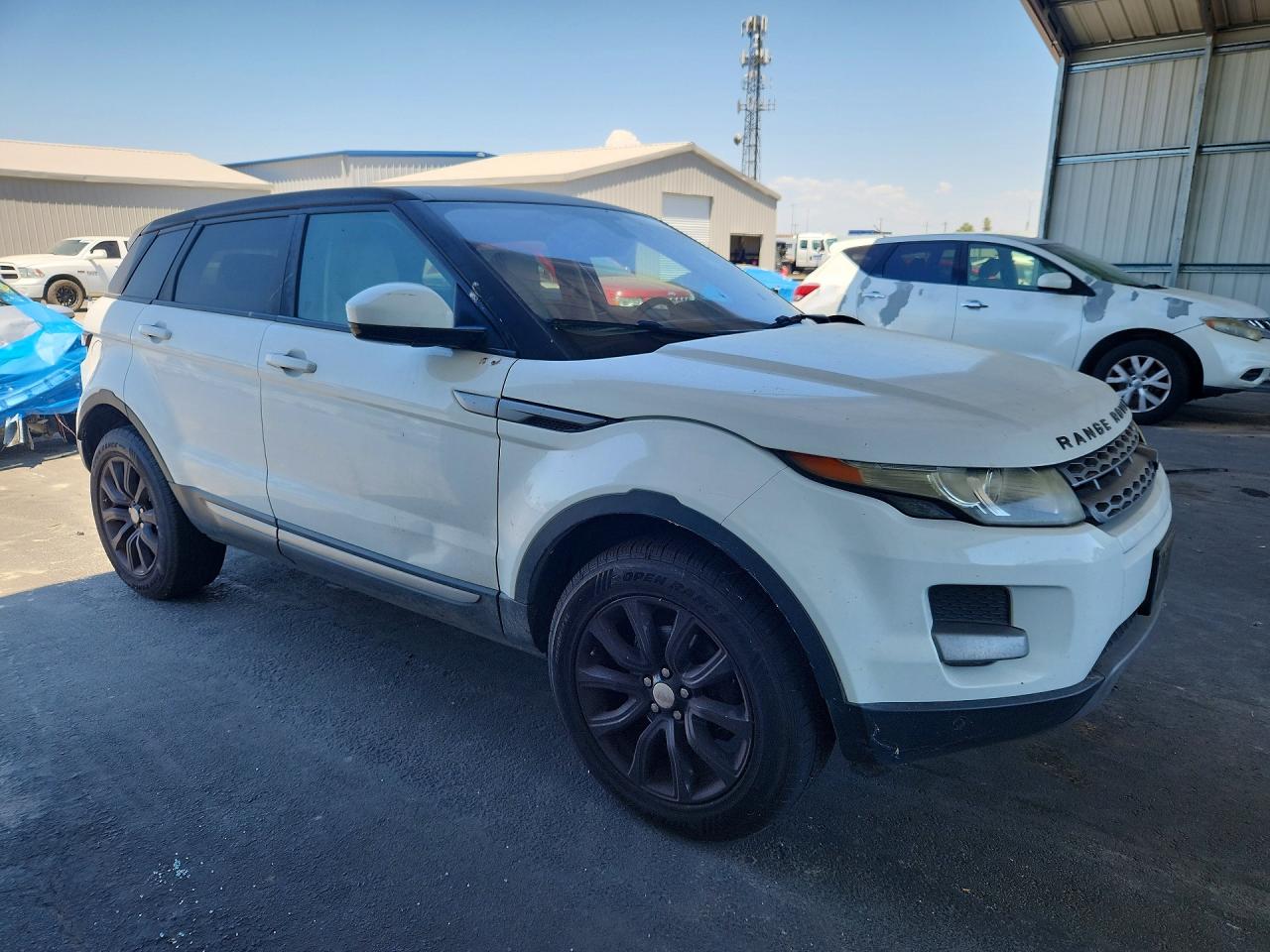 2014 Land Rover Range Rover Evoque Pure Белый vin: SALVN2BG4EH905002