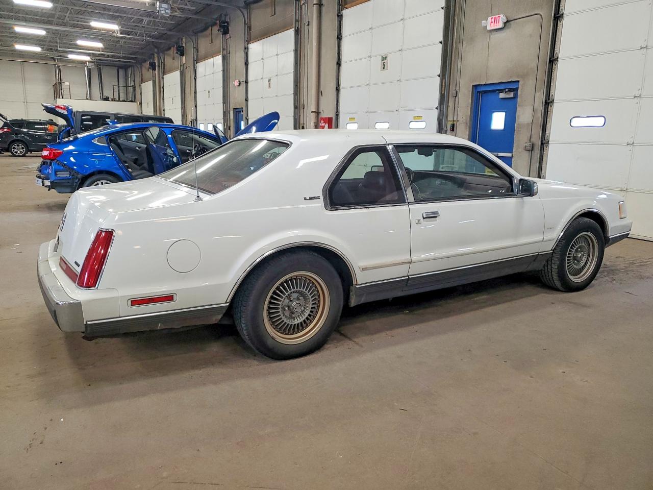 1990 Lincoln Mark Vii Lsc Белый vin: 1LNCM93E8LY708690