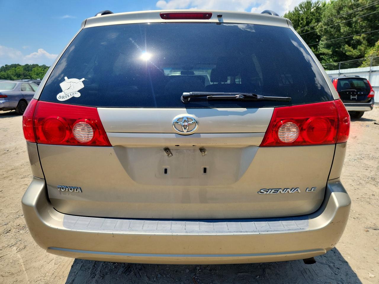 2006 Toyota Sienna Le 7 Passenger Beige vin: 5TDZA23C96S583843