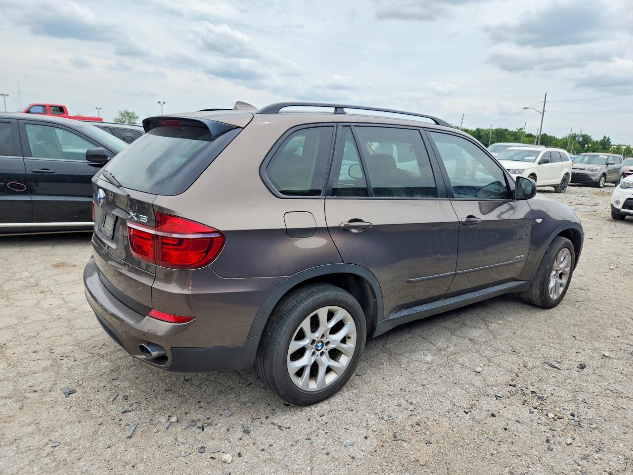 2011 Bmw X5 Xdrive35i Brown vin: 5UXZV4C59BL414434
