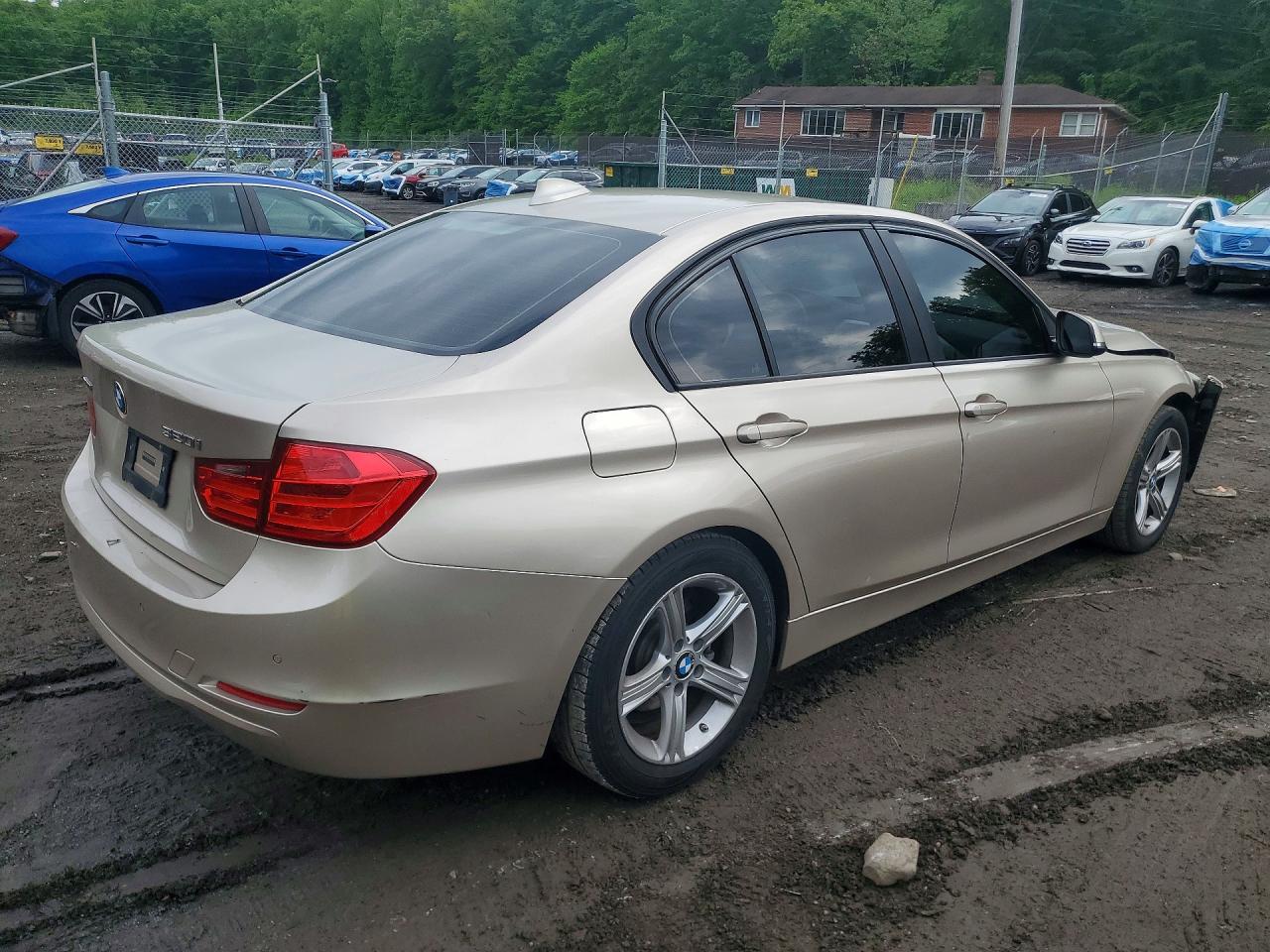 2015 Bmw 320 I Xdrive Gold vin: WBA3C3G56FNS74092