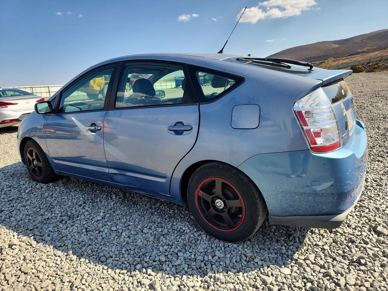 2007 Toyota Prius Base Blue vin: JTDKB20U877624759