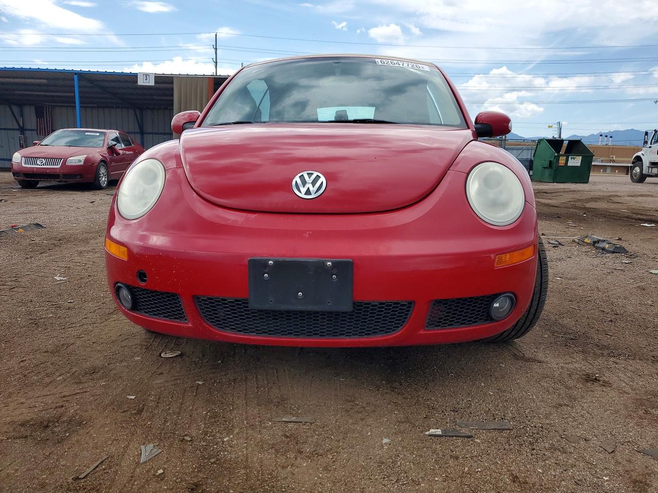 2006 Volkswagen New Beetle Convertible Option Package 2 Красный vin: 3VWSF31YX6M323696