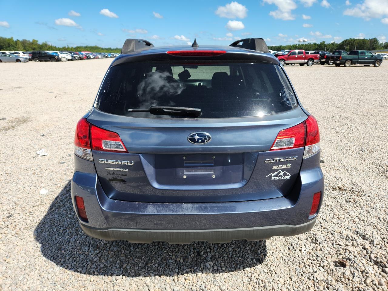 2014 Subaru Outback 2.5i Premium Blue vin: 4S4BRBCC2E3277959