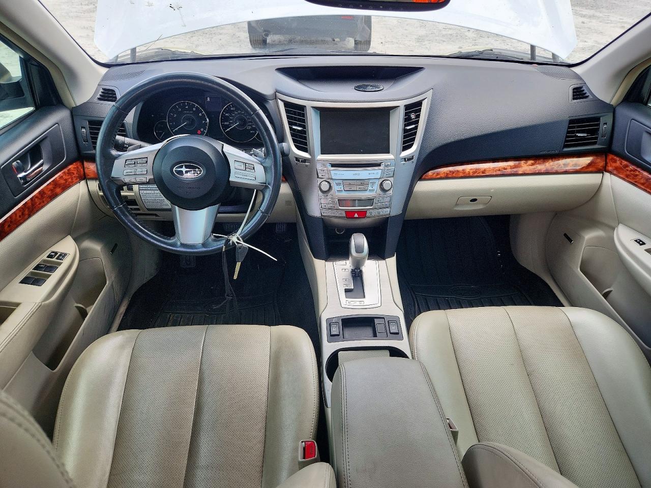 2011 Subaru Legacy 2.5i Limited White vin: 4S3BMBL62B3237308