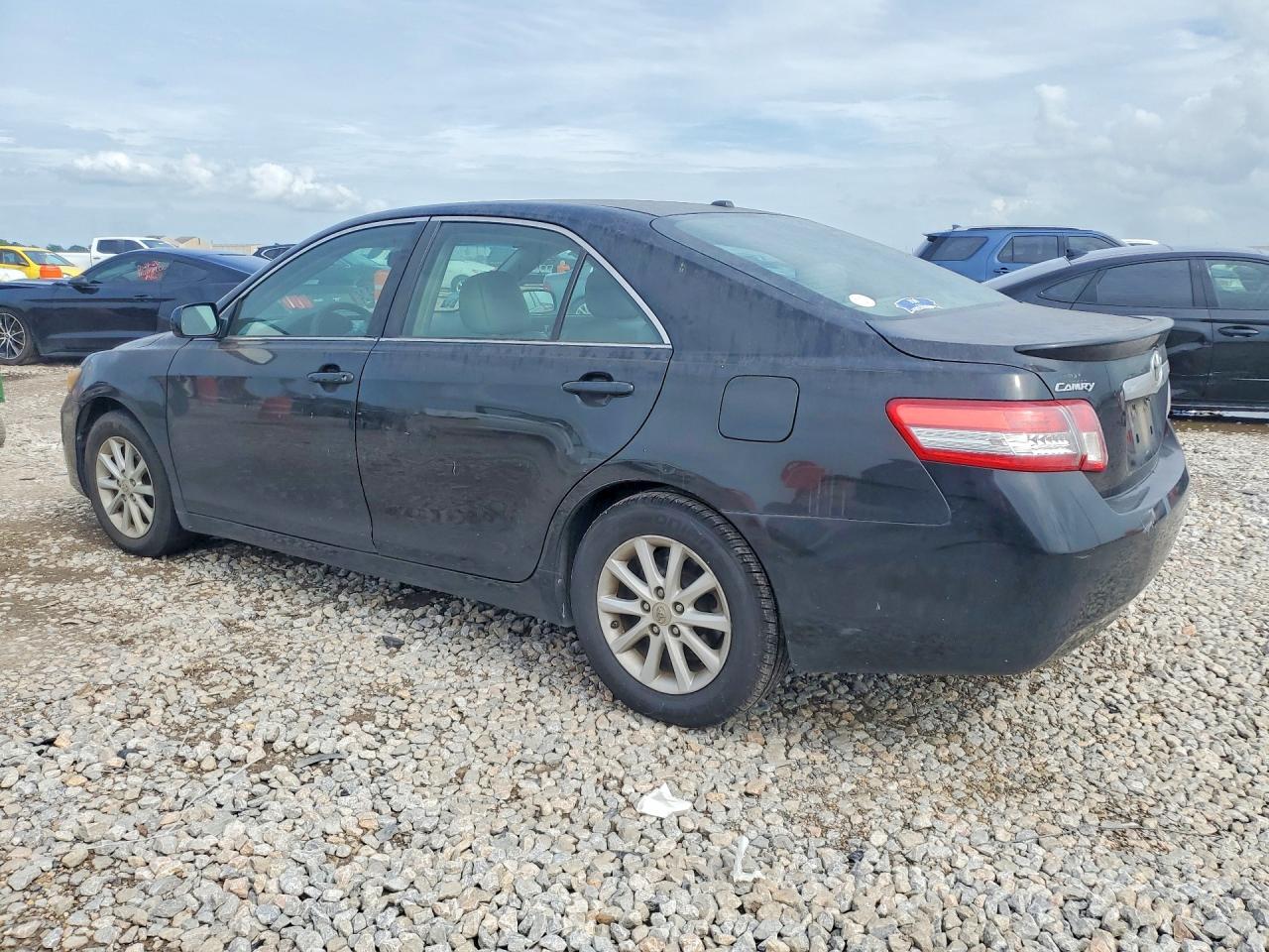 2010 Toyota Camry Xle Black vin: 4T4BF3EK0AR017914