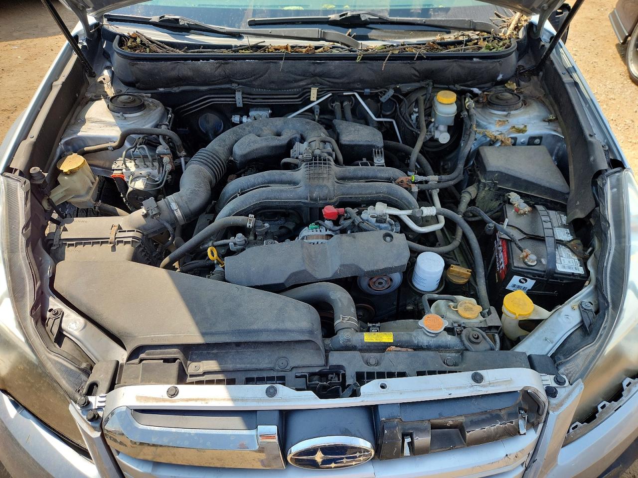2013 Subaru Outback 2.5i Limited Silver vin: 4S4BRBPC1D3202064