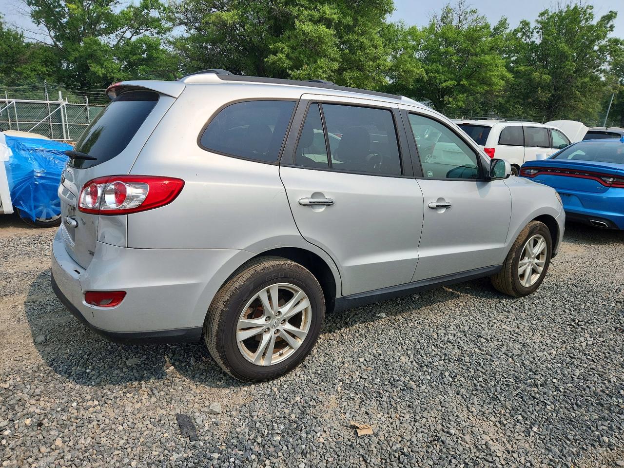 2012 Hyundai Santa Fe Limited Silver vin: 5XYZK3AB1CG112386