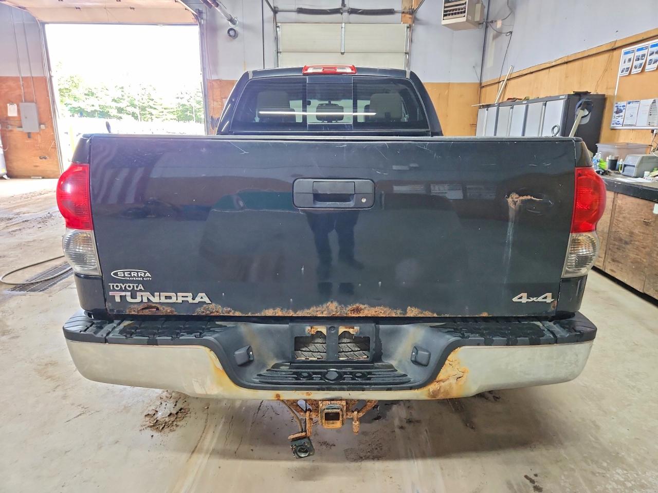 2008 Toyota Tundra Sr5 Black vin: 5TBBV54118S491240