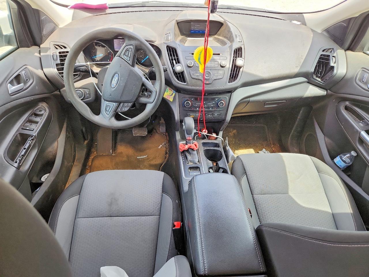 2018 Ford Escape Se White vin: 1FMCU9GD7JUC49237