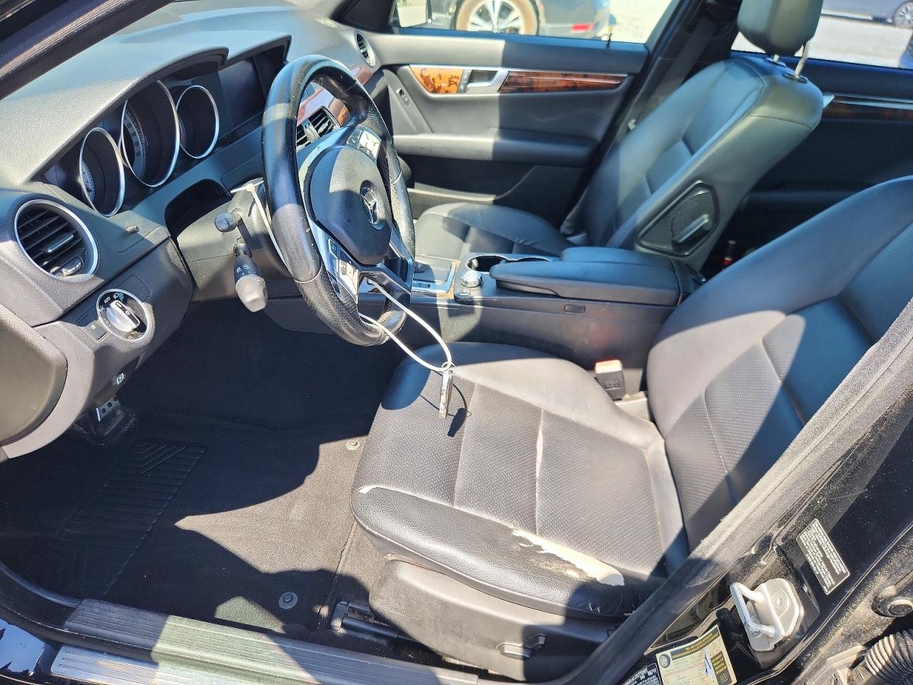 2012 Mercedes-benz C 250 Black vin: WDDGF4HB9CA614303
