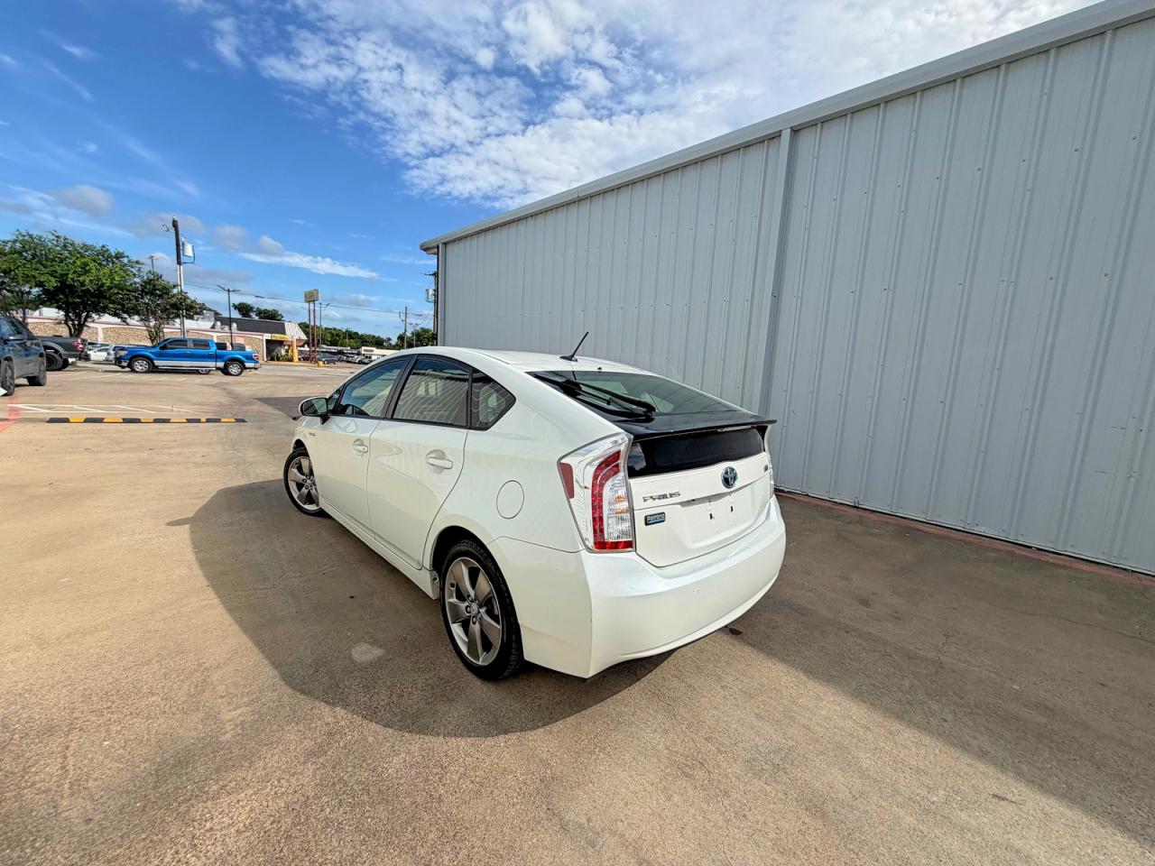 2013 Toyota Prius Persona Series Se Белый vin: JTDKN3DU3D1654015