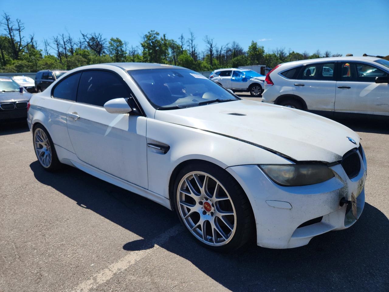 2008 Bmw M3 White vin: WBSWD93538PY42322