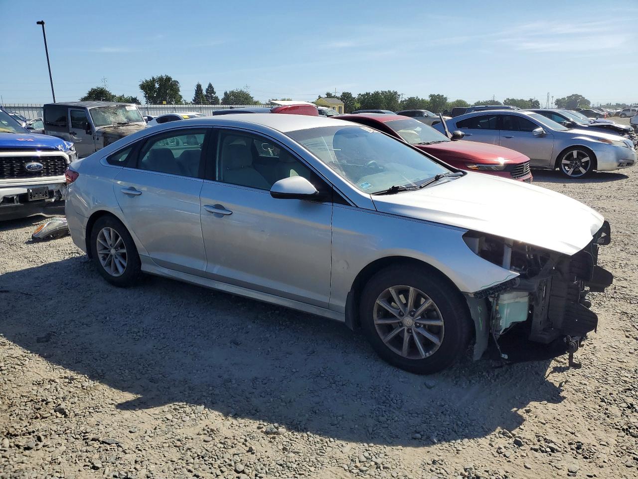 2018 Hyundai Sonata Se Серебряный vin: 5NPE24AF6JH613061