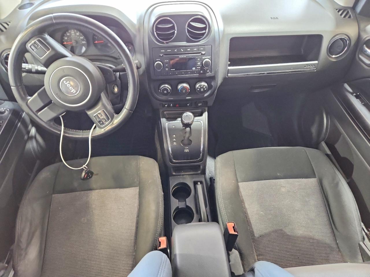 2011 Jeep Compass Sport White vin: 1J4NF1FB7BD180229