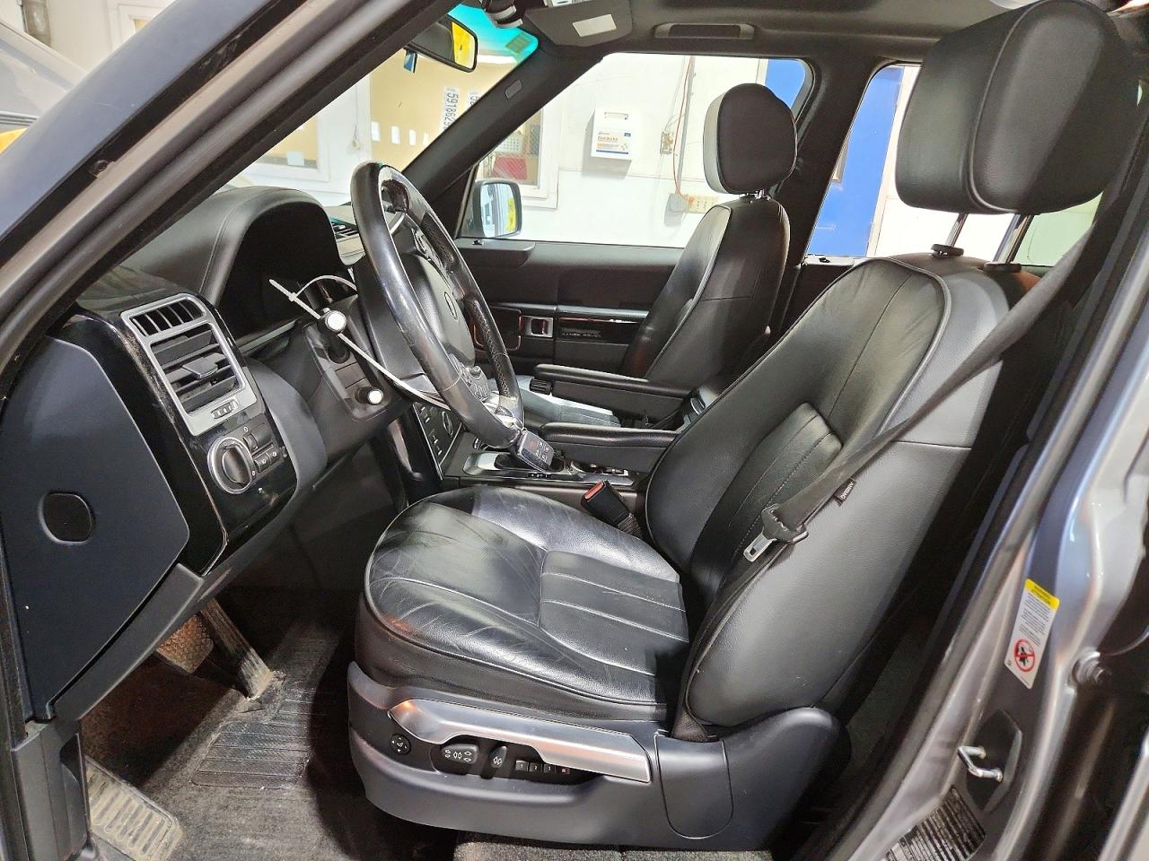 2012 Land Rover Range Rover Hse Silver vin: SALME1D43CA362448
