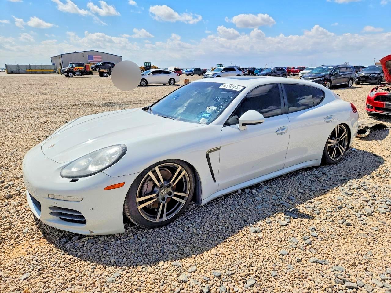 2014 Porsche Panamera 2 White vin: WP0AA2A73EL008026