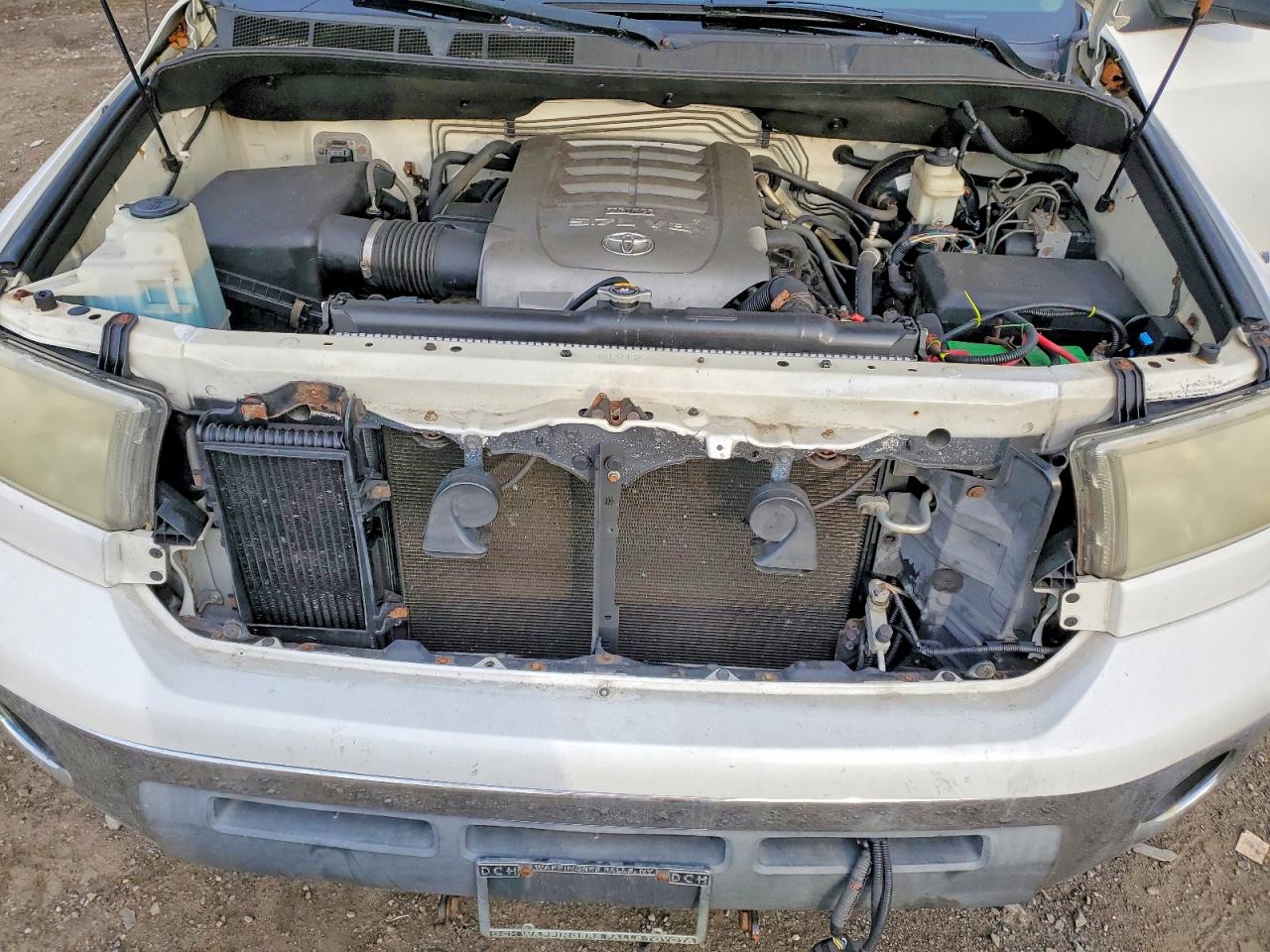 2008 Toyota Tundra Sr5 Белый vin: 5TBDV54188S500492