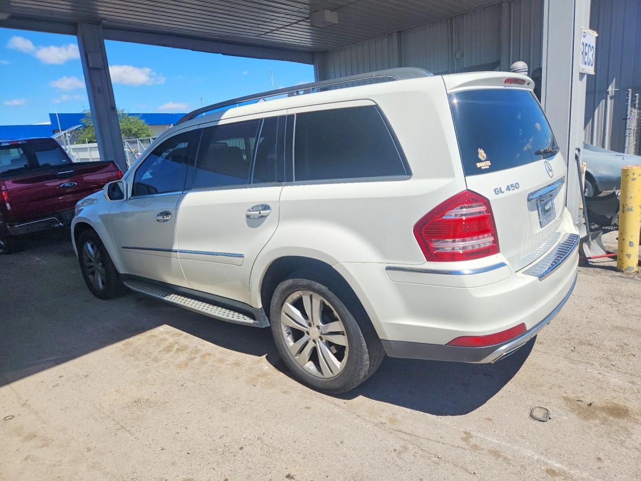 2010 Mercedes-benz Gl 450 4matic White vin: 4JGBF7BE0AA561251