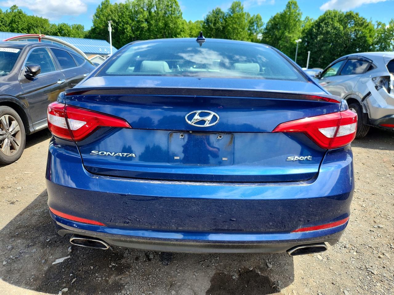 2015 Hyundai Sonata Sport Blue vin: 5NPE34AF2FH136195