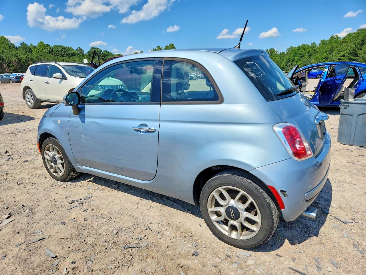 2015 Fiat 500 Pop Blue vin: 3C3CFFAR3FT667348