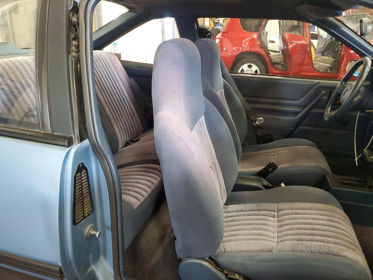 1990 Chevrolet Cavalier Base Blue vin: 1G1JC14G9LJ188632