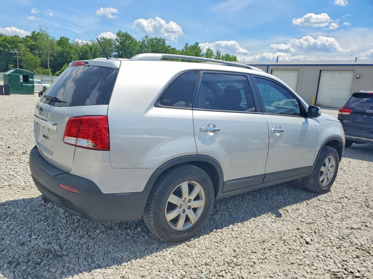 2013 Kia Sorento Lx Silver vin: 5XYKT4A6XDG322252