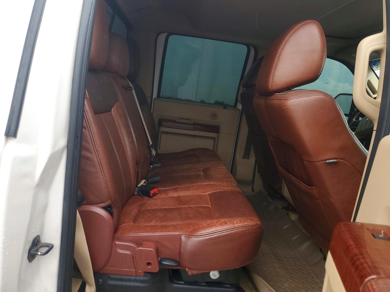 2011 Ford F250 Super Duty White vin: 1FT7W2BT9BEA12976