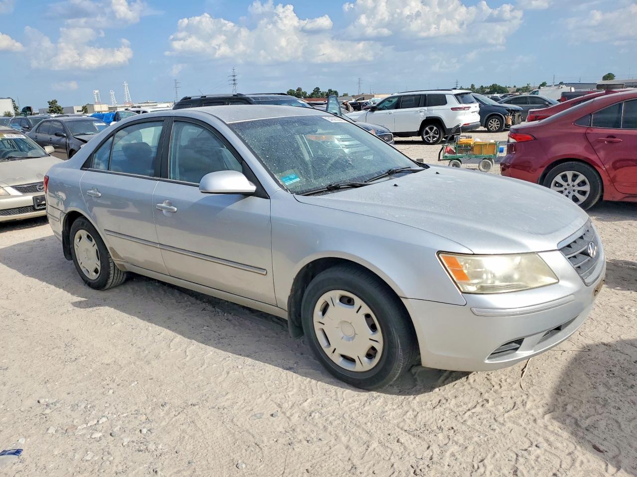 2009 Hyundai Sonata Gls Silver vin: 5NPET46C79H527488
