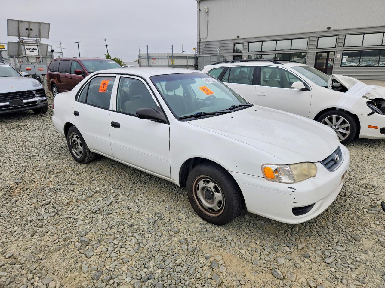 2001 Toyota Corolla Ce White vin: 1NXBR12E01Z474906