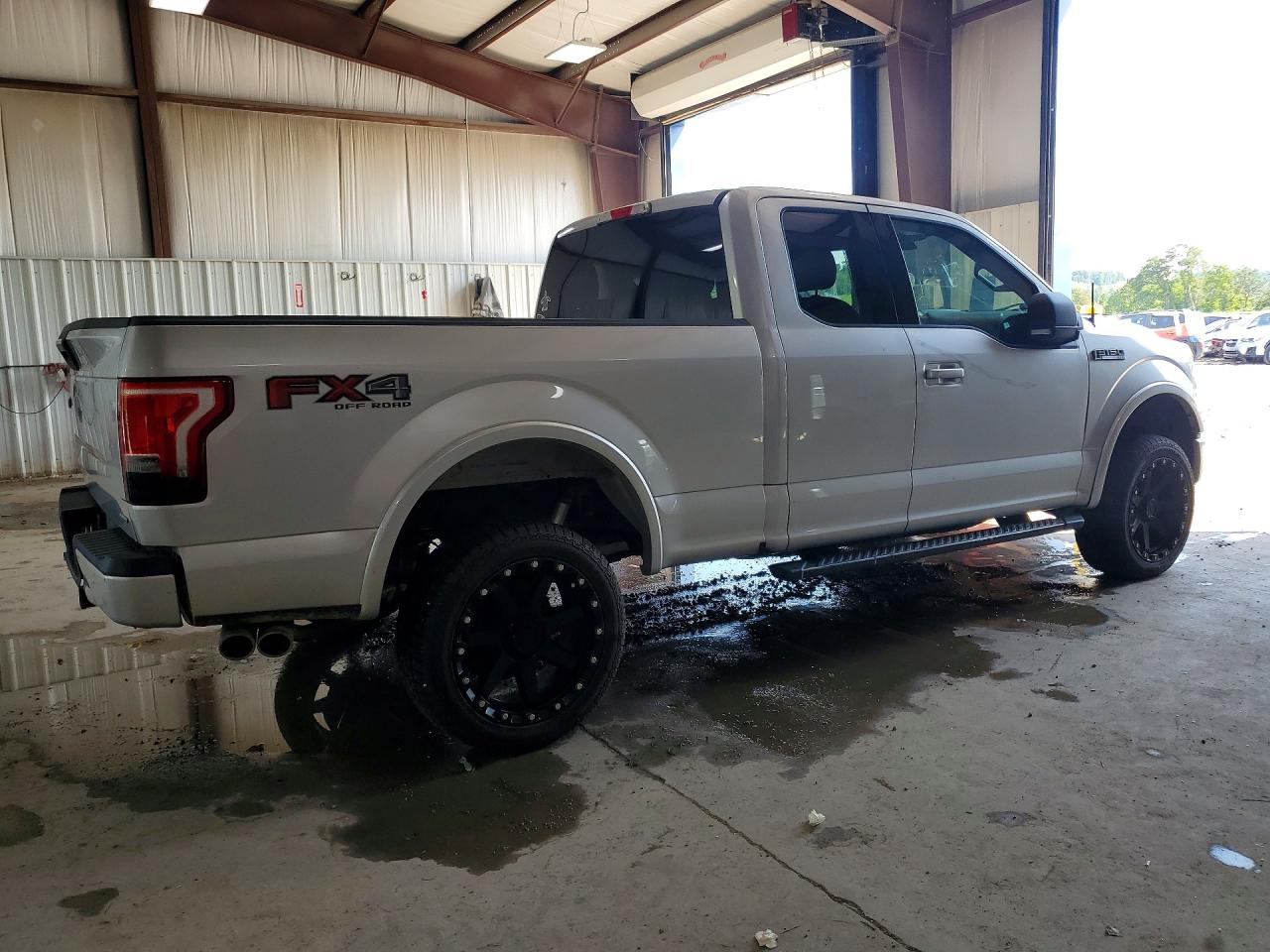 2015 Ford F150 Super Cab Silver vin: 1FTFX1EF2FFC28130