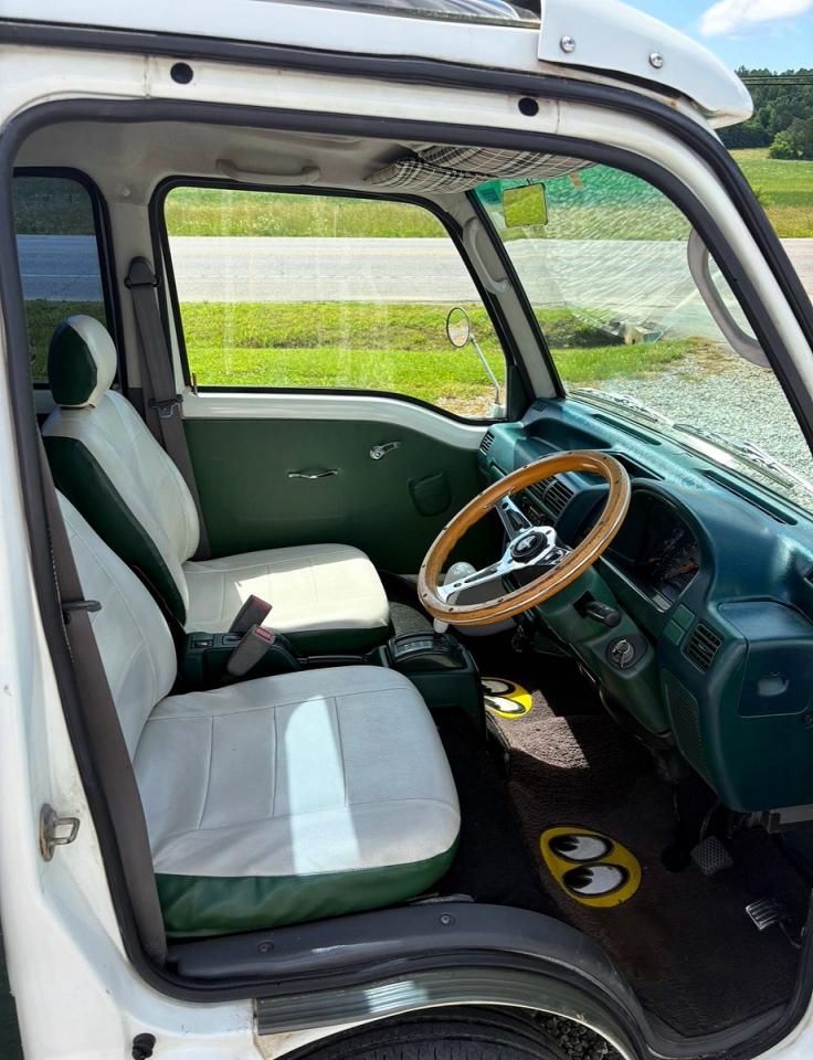 1993 Subaru All Other Two Tone vin: KV4082974
