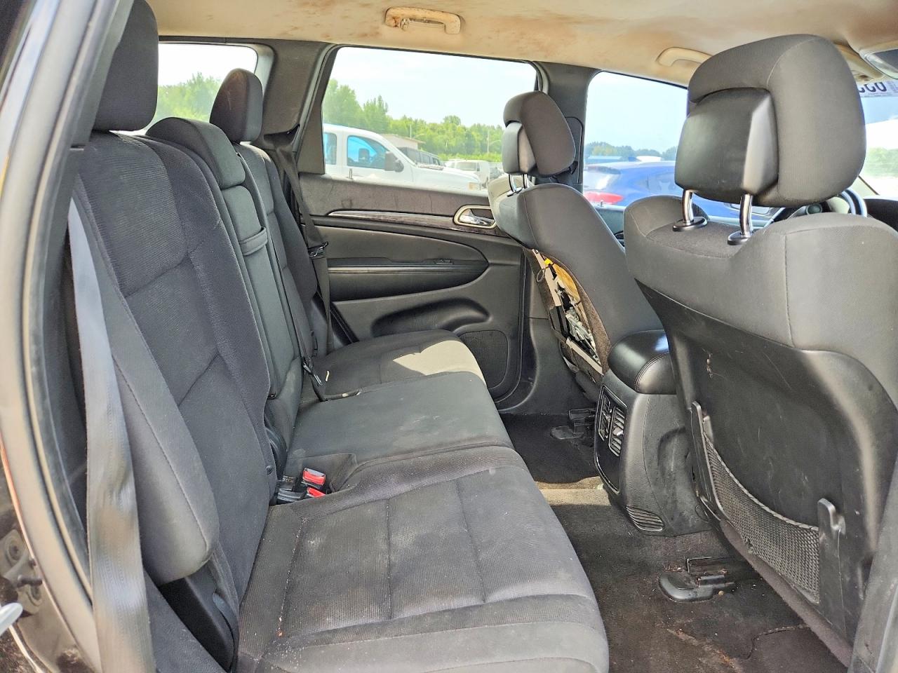 2011 Jeep Grand Cherokee Laredo Black vin: 1J4RR4GG2BC612011