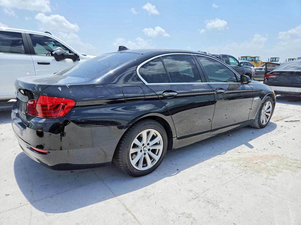 2015 Bmw 528 Xi Black vin: WBA5A7C51FD625718