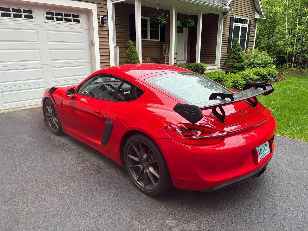 2014 Porsche Cayman S Red vin: WP0AB2A80EK191347