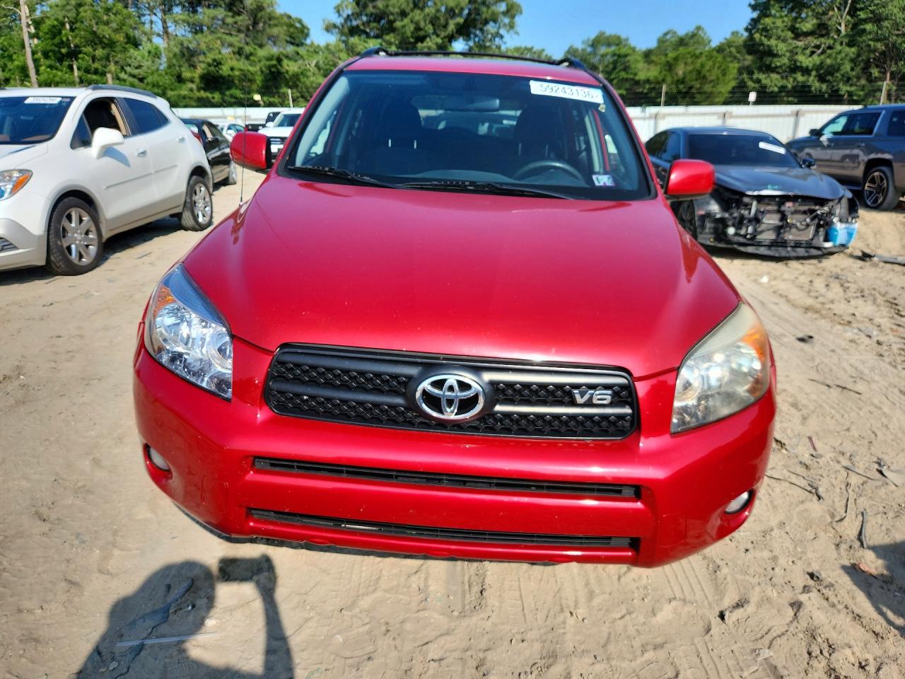 2008 Toyota Rav4 Sport Red vin: JTMBK32V585047259