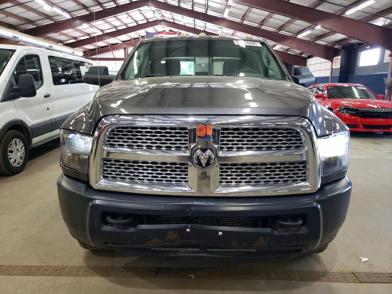 2014 Ram 2500 St Серый vin: 3C6UR5HL9EG279218